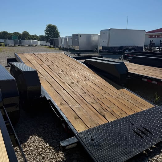 Doolittle 82 x 20 Split Tilt Equipment Trailer - SKU 074650 - Image 2