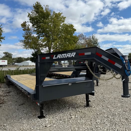 Lamar 102 x 40 Fender Equipment Trailer - SKU 148416