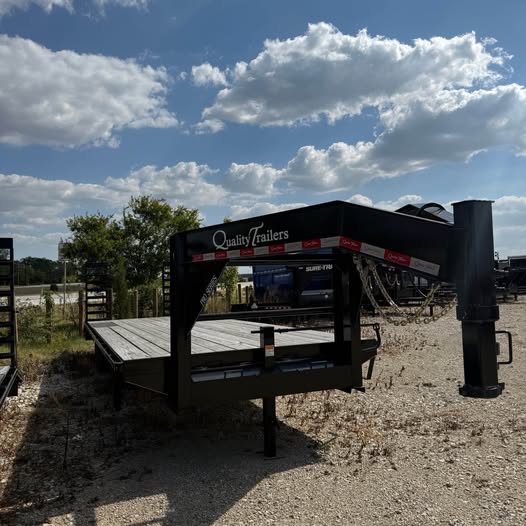 Quality 101.5x28 Gooseneck Flatbed Trailer - SKU 000050