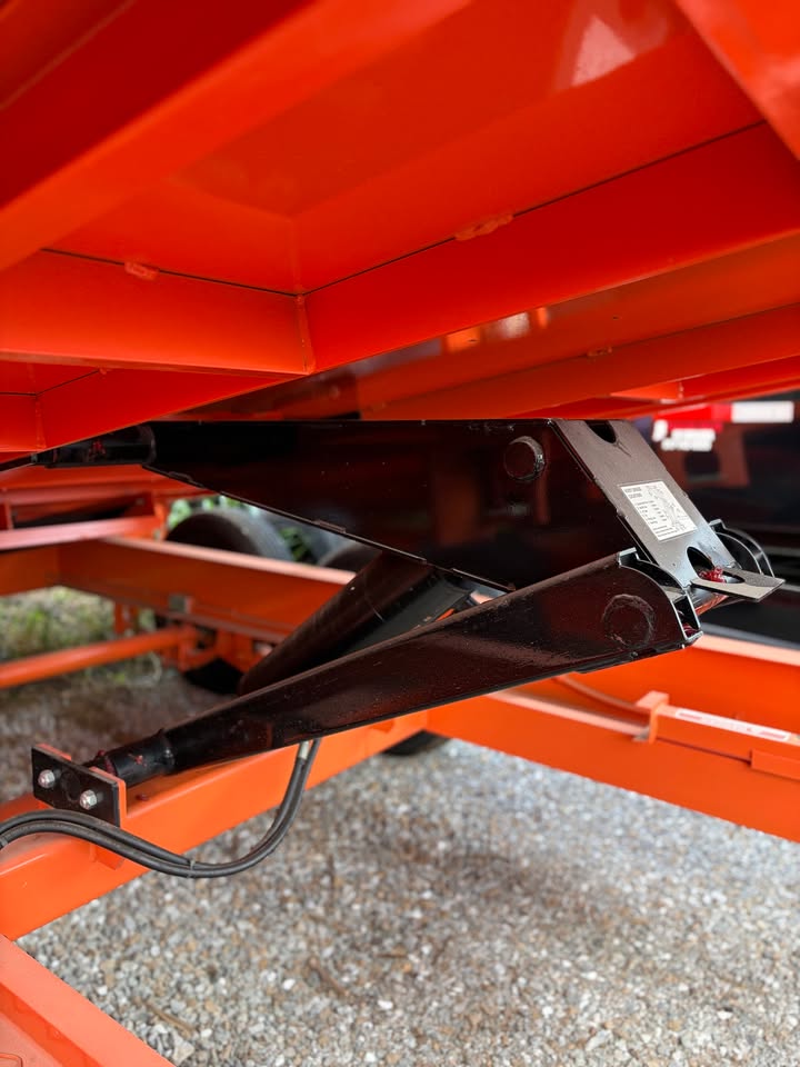 Doolittle 82 x 14 Dump Trailer - SKU 073108 - Image 5