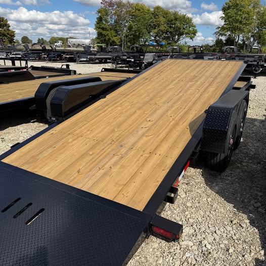 Sure Trac 82 x 22 Split Tilt Equipment Trailer - SKU 472089 - Image 2