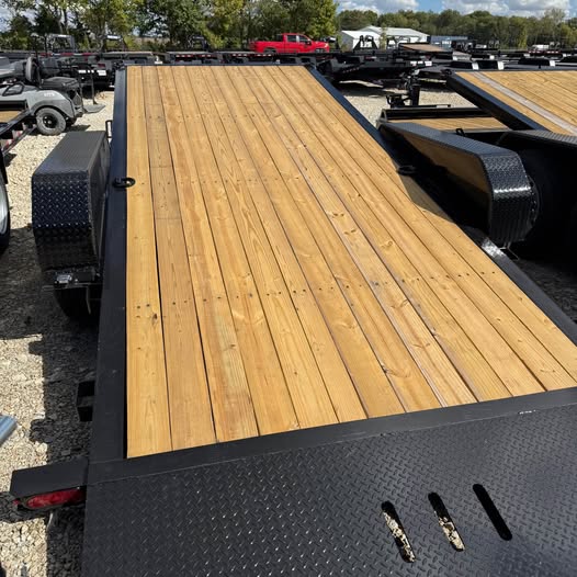 Sure Trac 82 x 22 Split Tilt Equipment Trailer - SKU 460439 - Image 2