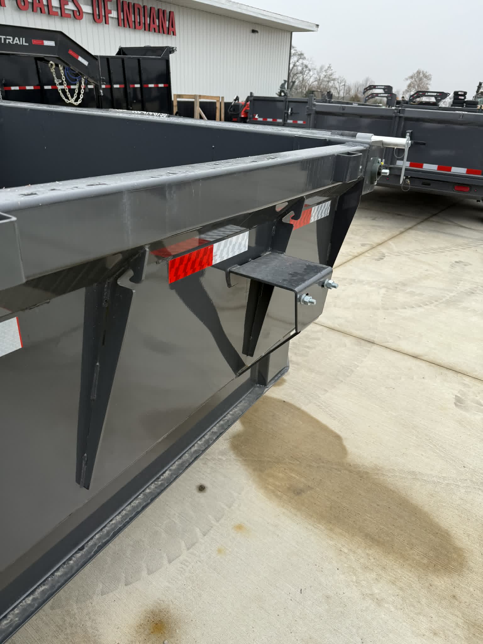 Lamar 83 x 16 Dump Trailer - SKU 149381 - Image 2