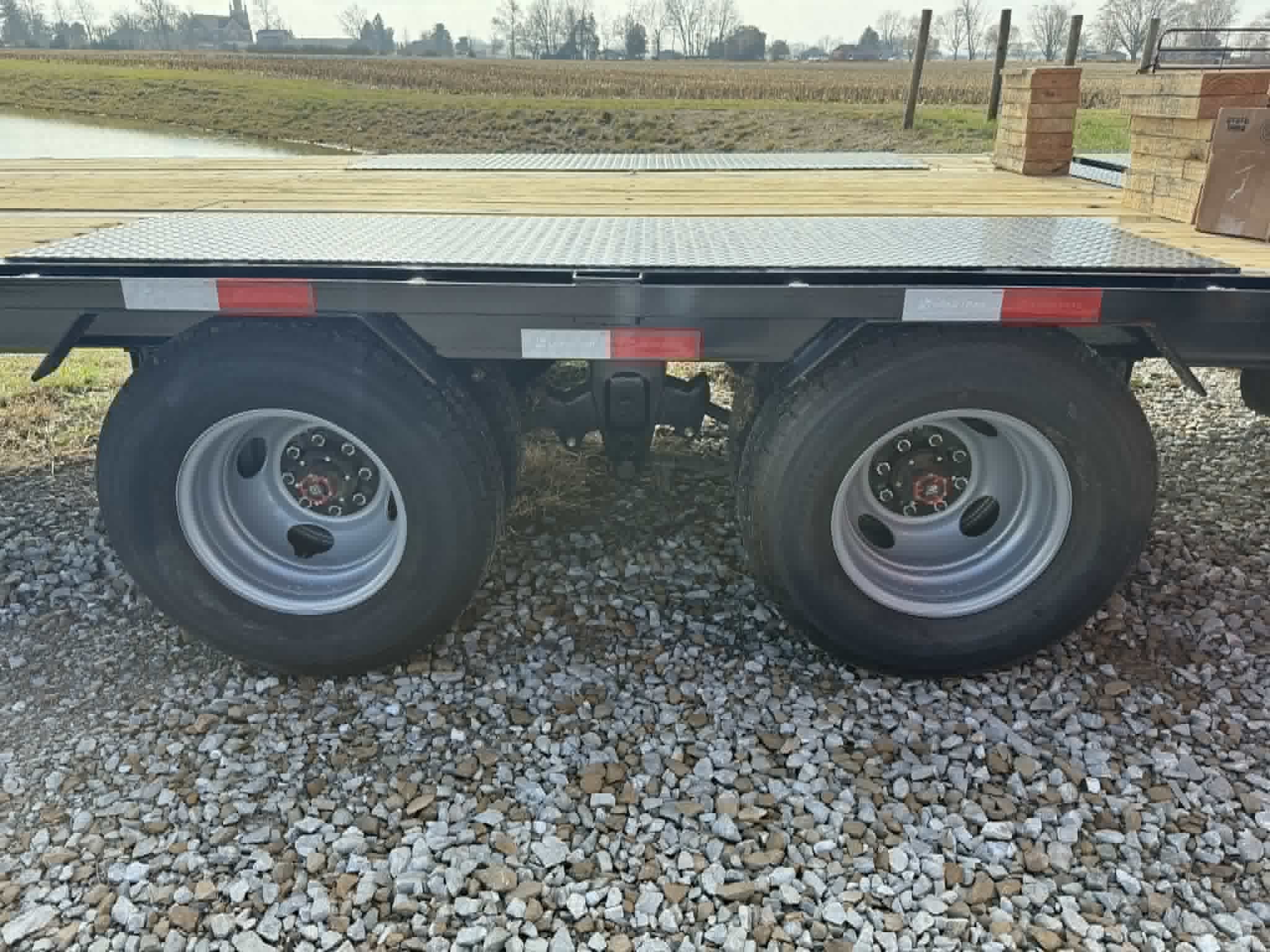 Load Trail 102 x 28 Gooseneck Flatbed Trailer - SKU 372701 - Image 3