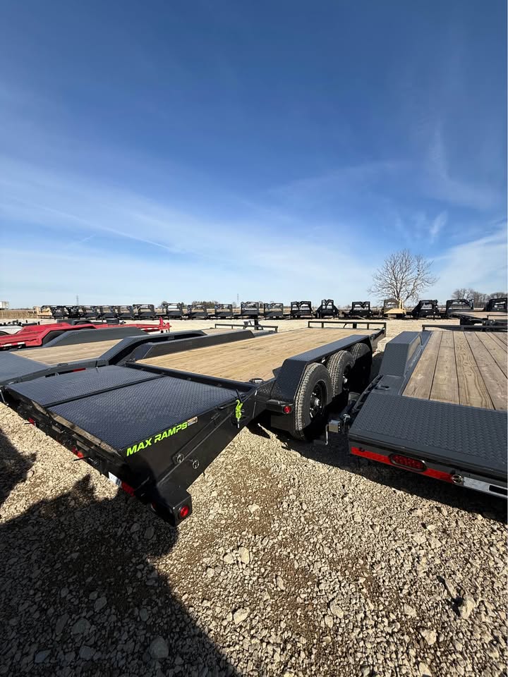 Load Trail 83 x 22 Car Hauler - SKU 004599 - Image 2