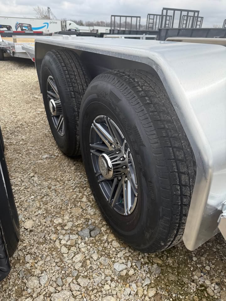 Sure Trac 82 x 22 Full Fender Tilt Trailer - SKU 483290 - Image 8