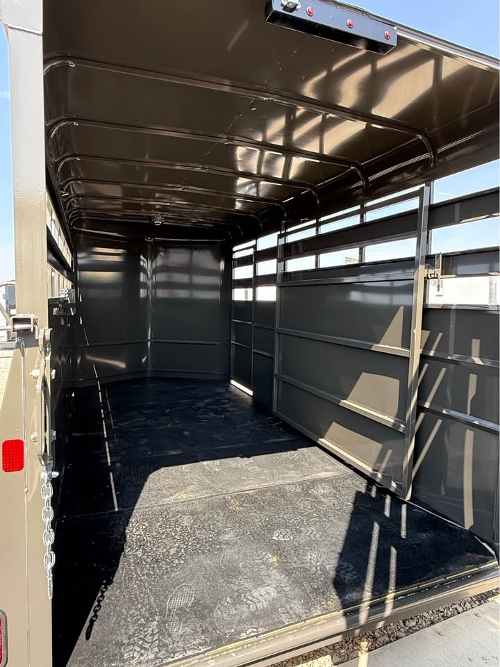 Valley Trailers 80 x 16 Trailers > Stock Trailers - SKU 000111 - Image 3