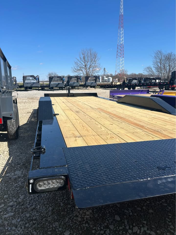 MAXX-D 102 x 24 Full Fender Tilt Trailer - SKU 141619 - Image 3