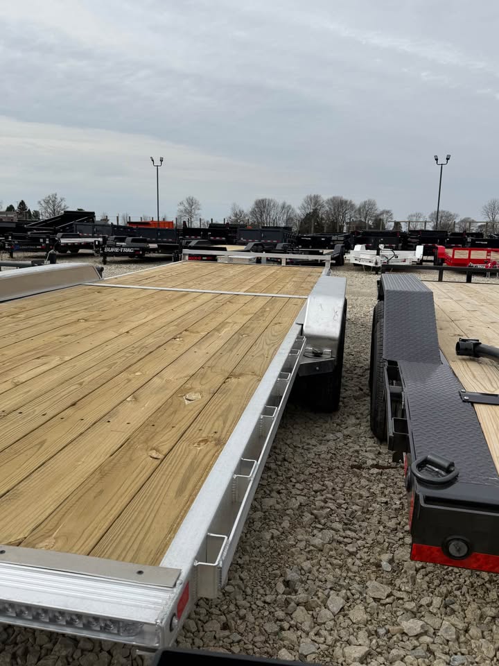 Sure Trac 82 x 22 Full Fender Tilt Trailer - SKU 483288 - Image 4