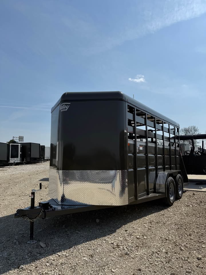 Valley Trailers 80 x 16 Trailers > Stock Trailers - SKU 000111