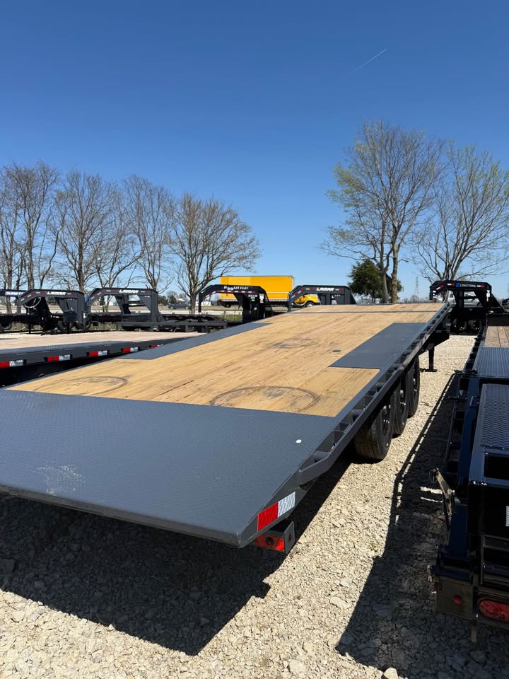 Lamar 102 x 26 Full Deckover Tilt Trailer - SKU 153105 - Image 4