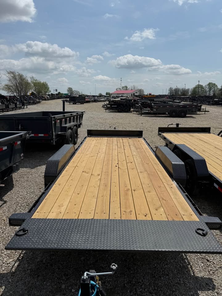 Load Trail 83 x 20 Full Fender Tilt Trailer - SKU 382216 - Image 4