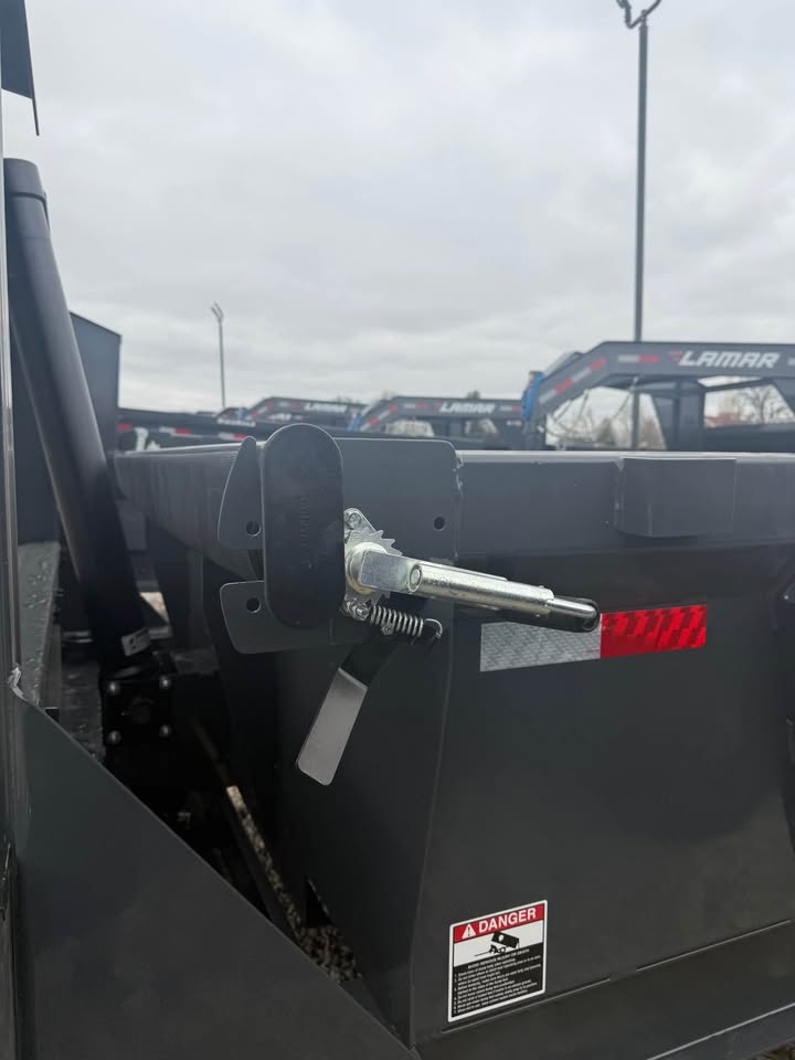Lamar 83 x 16 Dump Trailer - SKU 153438 - Image 3