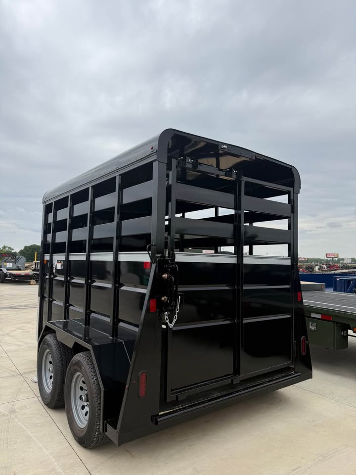 Valley Trailers 72 x 12 Stock Trailer - SKU 000083 - Image 6