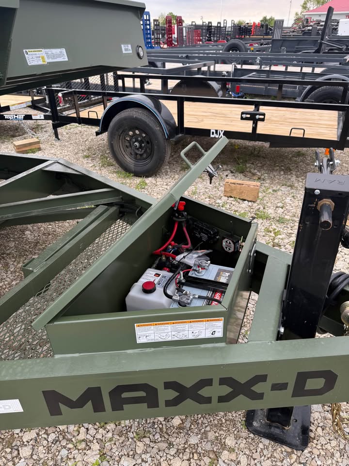 MAXX-D 102 x 20 Full Fender Tilt Trailer - SKU 143108 - Image 6