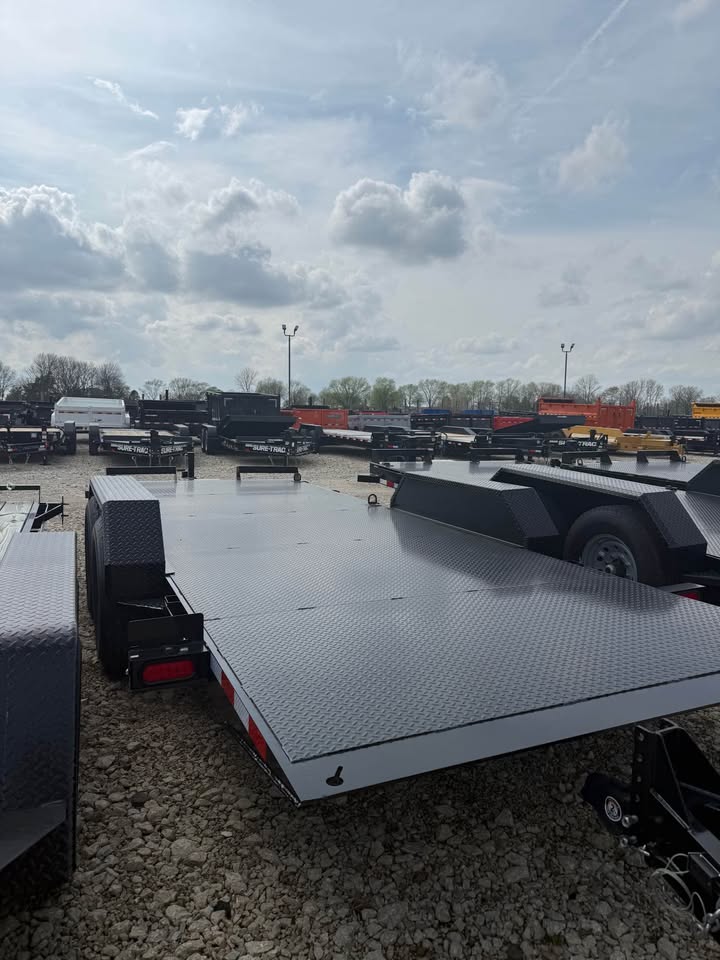 Hawke 80 x 20 Car Tilt Trailer - SKU 001998 - Image 3