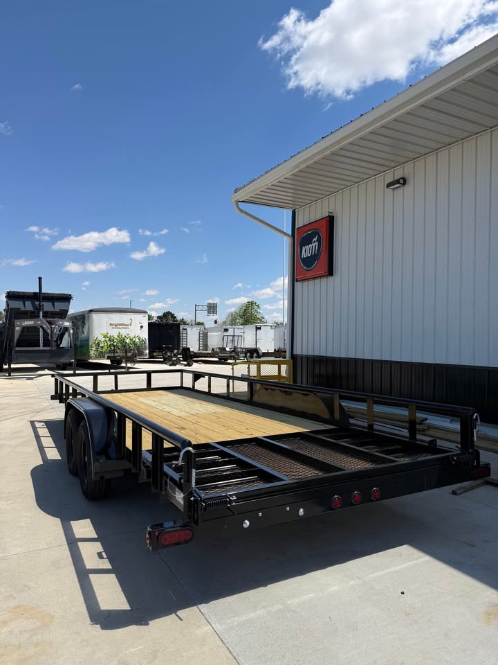 Top Hat 83 x 20 Utility Trailer - SKU 263536 - Image 3