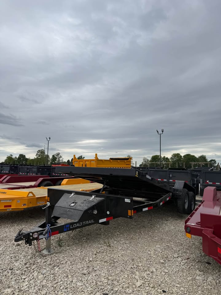 Load Trail 83 x 20 Full Fender Tilt Trailer - SKU 383584