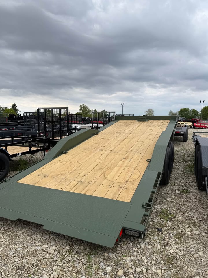 MAXX-D 102 x 20 Full Fender Tilt Trailer - SKU 143108 - Image 3