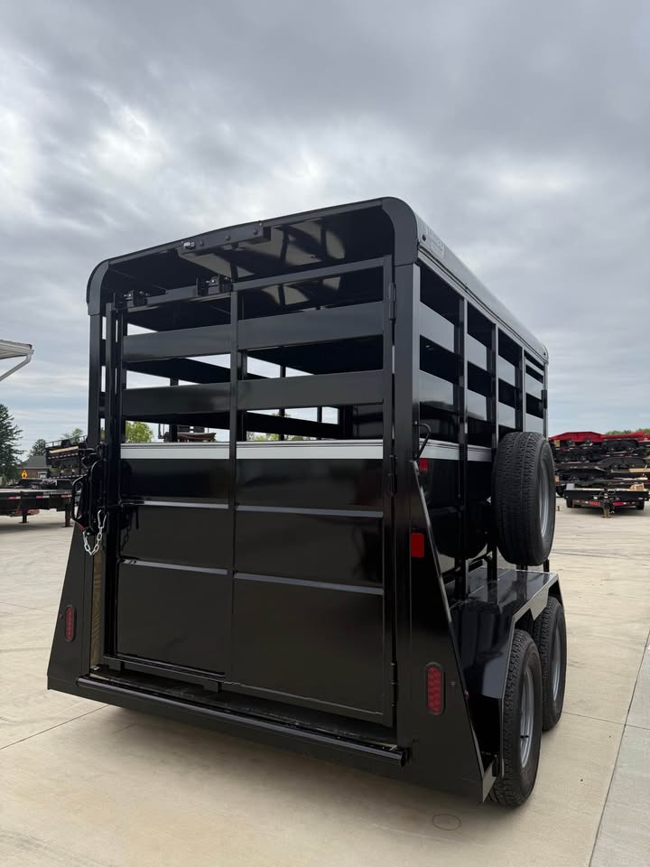 Valley Trailers 72 x 12 Stock Trailer - SKU 000083 - Image 3