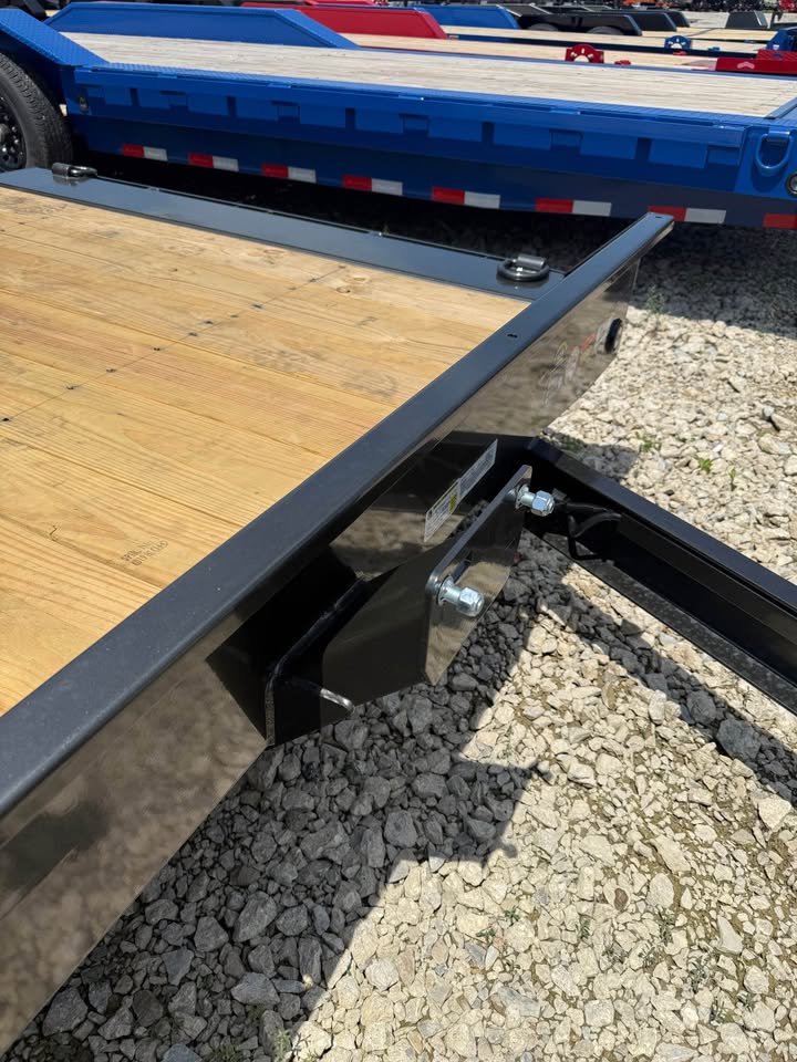 MAXX-D 102 x 22 Split Tilt Equipment Trailer - SKU 144507 - Image 6