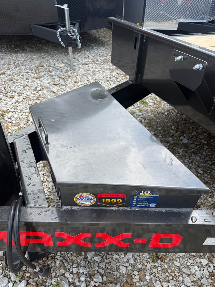 MAXX-D 83 x 24 Car Trailer - SKU 145328 - Image 6