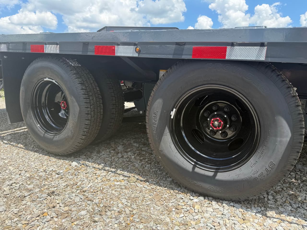 Lamar 102 x 25 Bumper Pull Flatbed Trailer - SKU 156416 - Image 6