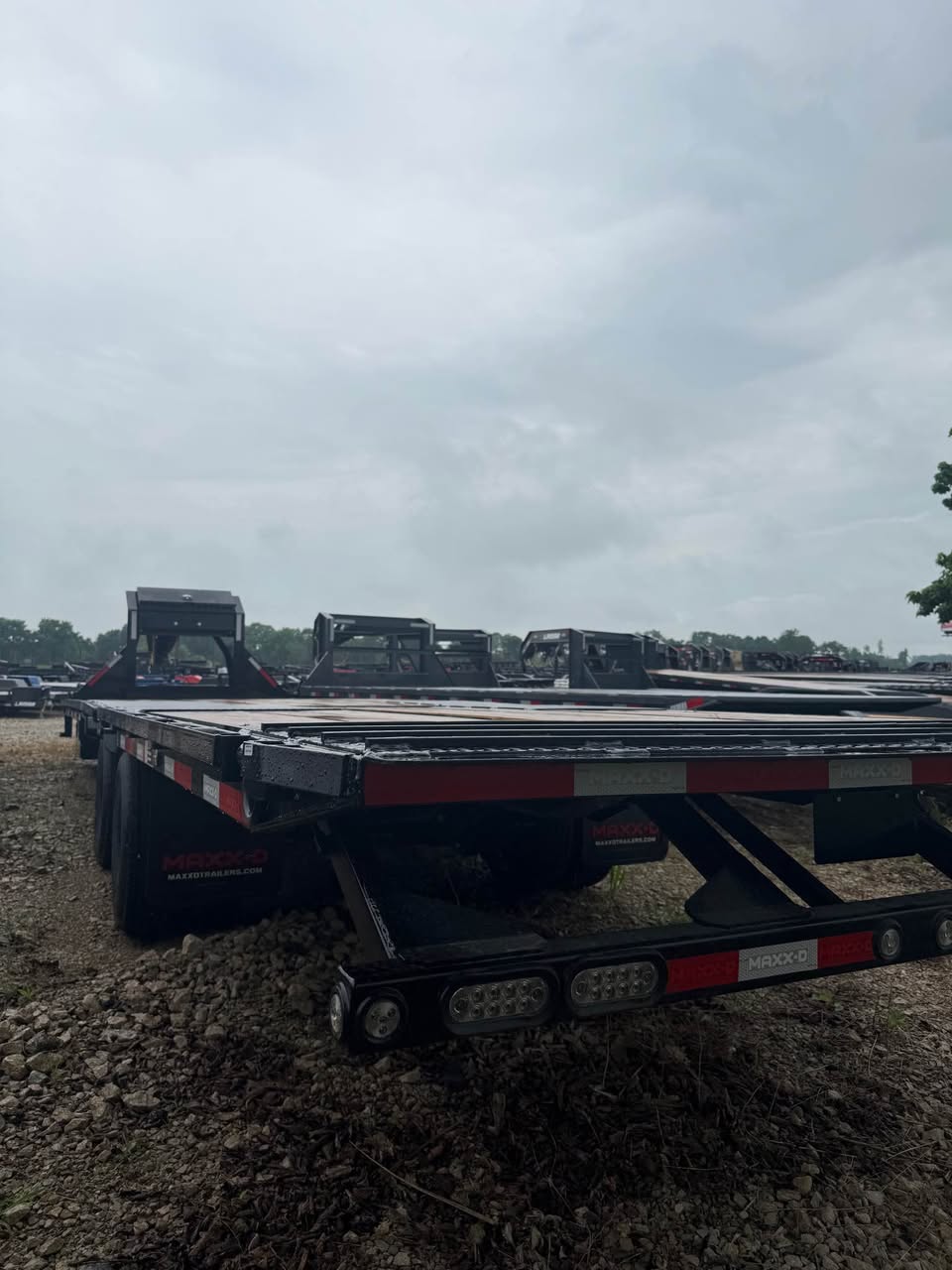 MAXX-D 102 x 32 Gooseneck Flatbed Trailer - SKU 142478 - Image 3