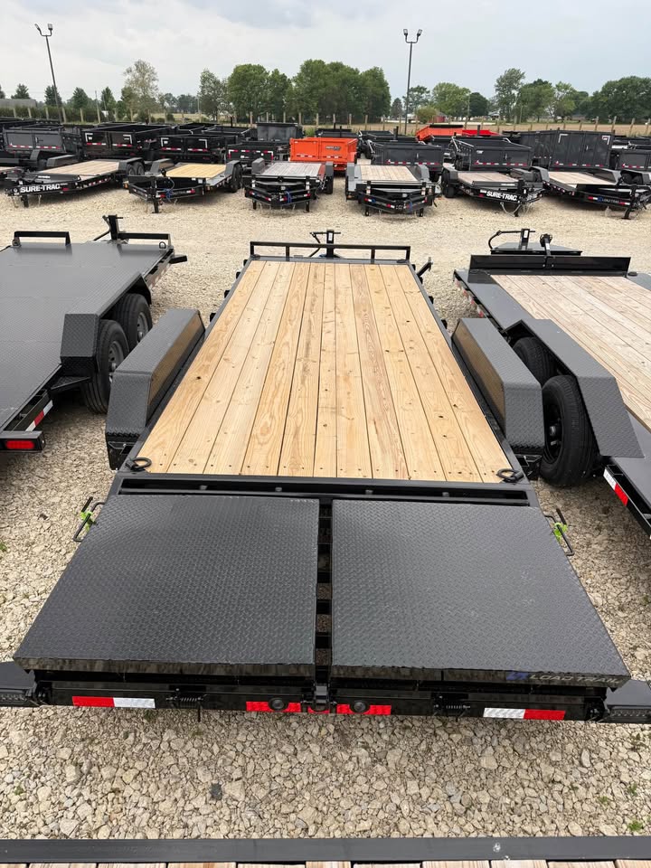 Load Trail 83 x 22 Car Trailer - SKU 007400 - Image 4
