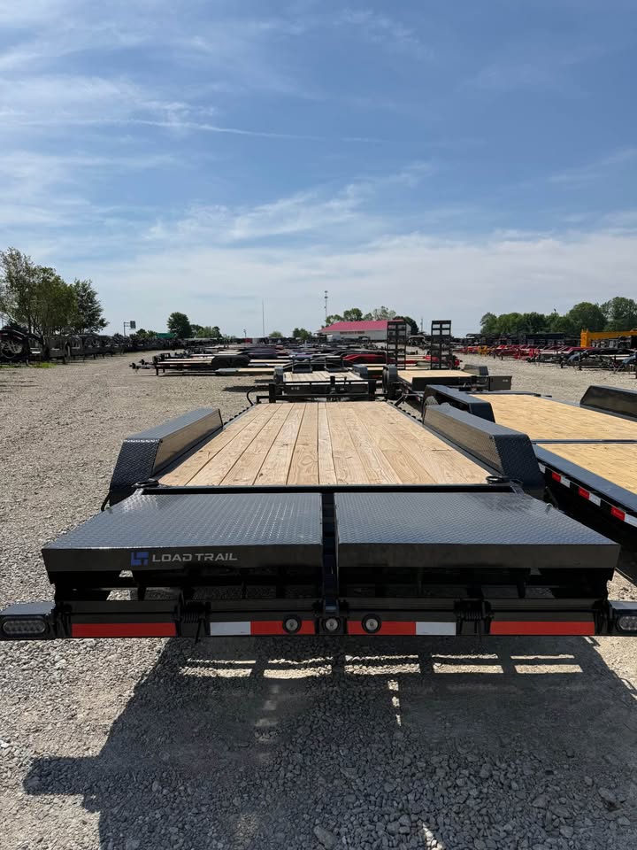 Load Trail 83 x 24 Car Trailer - SKU 382282 - Image 4