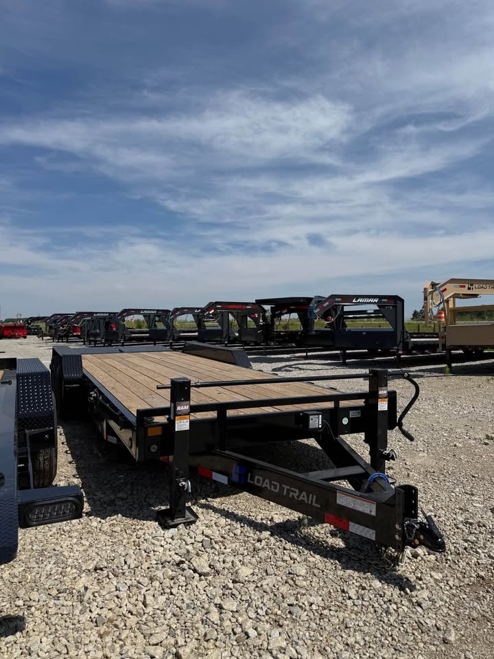 Load Trail 83 x 24 Car Trailer - SKU 382282 - Image 2