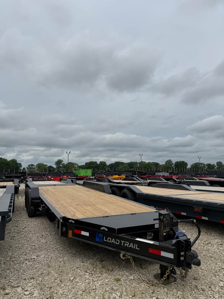 Load Trail 83 x 24 Car Trailer - SKU 385580 - Image 2