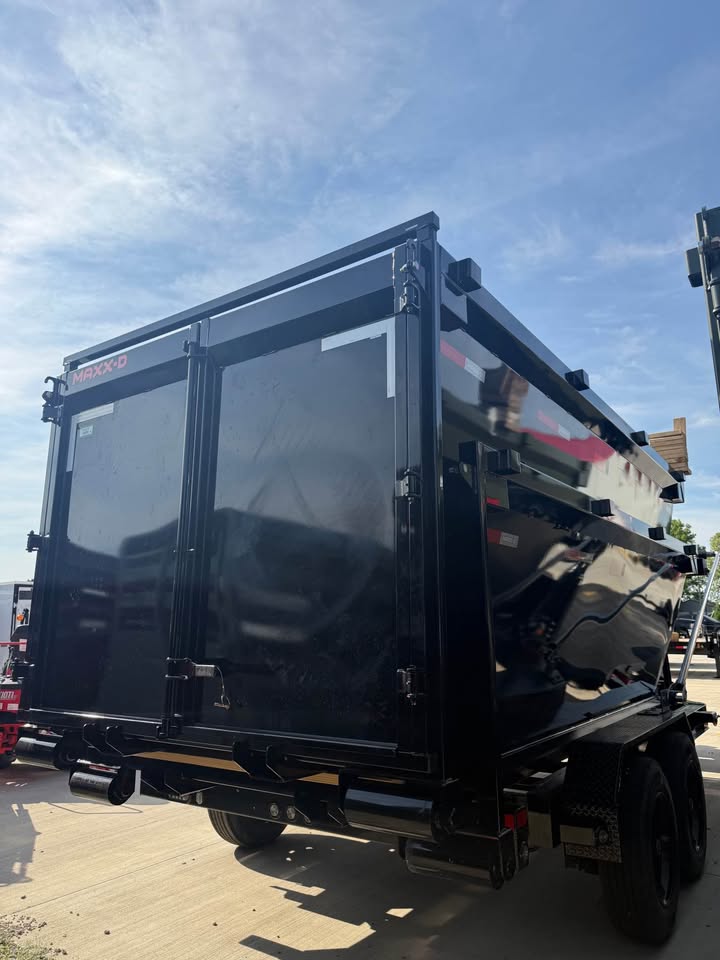 MAXX-D 83 x 14 Roll Off Dumpster - SKU 144480 - Image 2