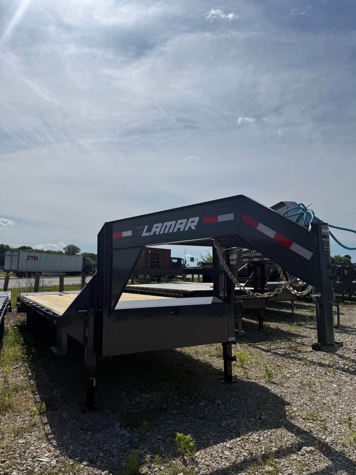 Lamar 102 x 25 Gooseneck Flatbed Trailer - SKU 156419 - Image 2