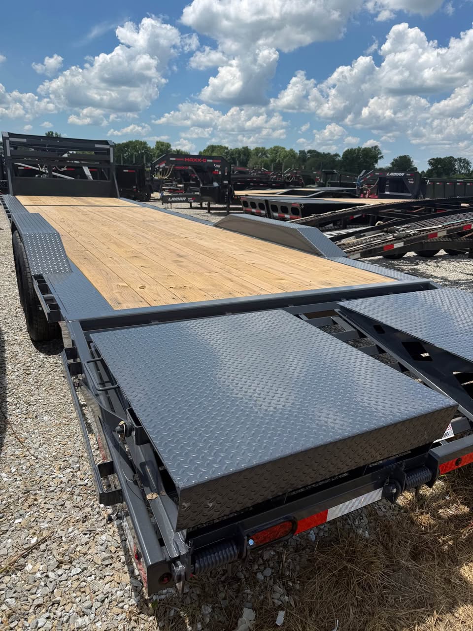 Lamar 102 x 32 Fender Equipment Trailer - SKU 156169 - Image 2