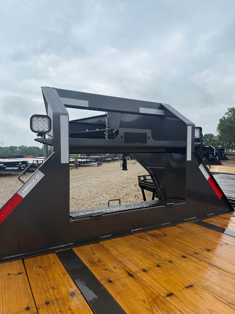 MAXX-D 102 x 32 Gooseneck Flatbed Trailer - SKU 142422 - Image 7