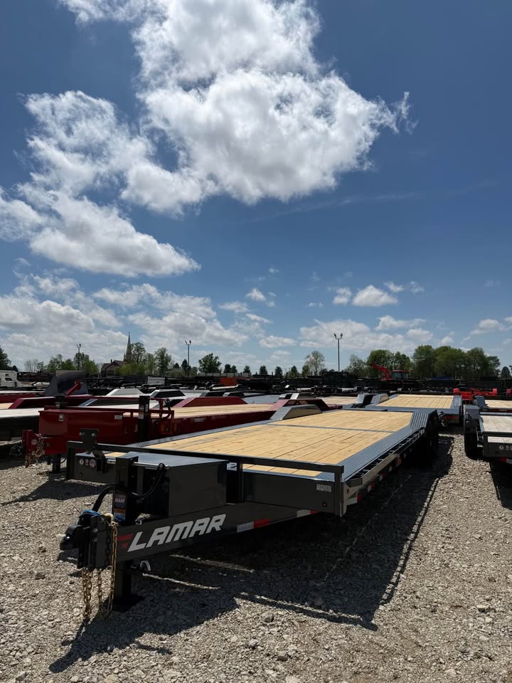 Lamar 102 x 32 Fender Equipment Trailer - SKU 156168