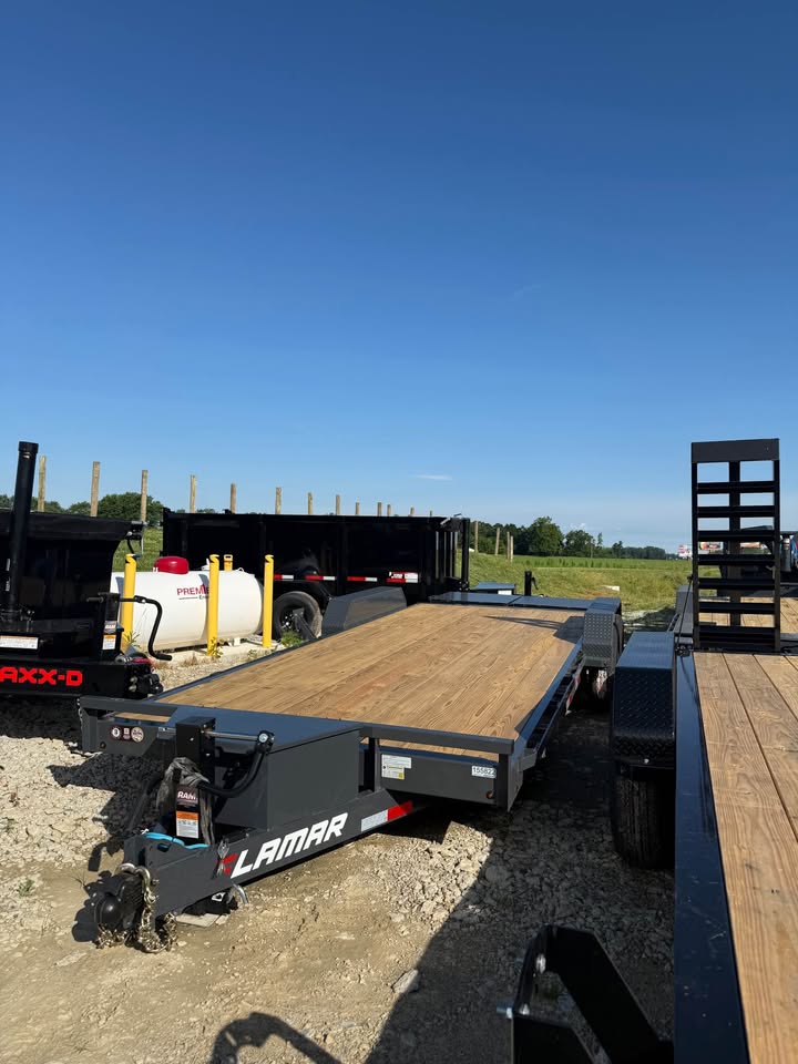 Lamar 83 x 22 Fender Equipment Trailer - SKU 155822