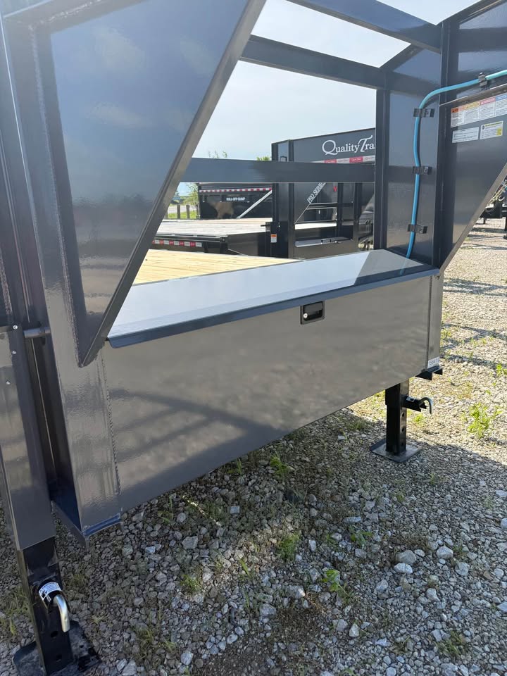 Lamar 102 x 25 Gooseneck Flatbed Trailer - SKU 156419 - Image 7