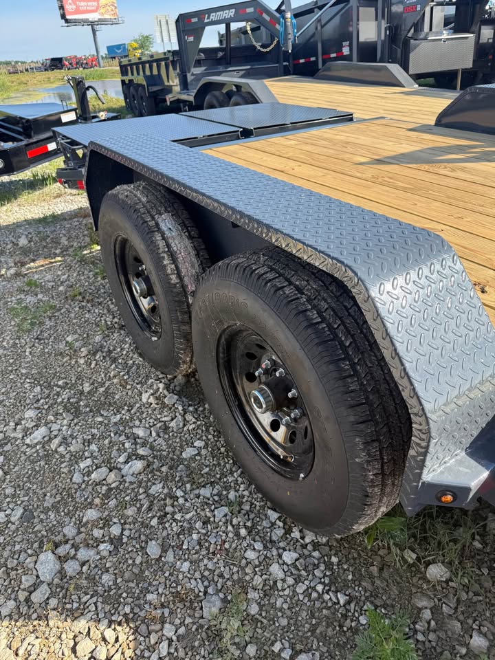 Lamar 83 x 22 Fender Equipment Trailer - SKU 155822 - Image 10