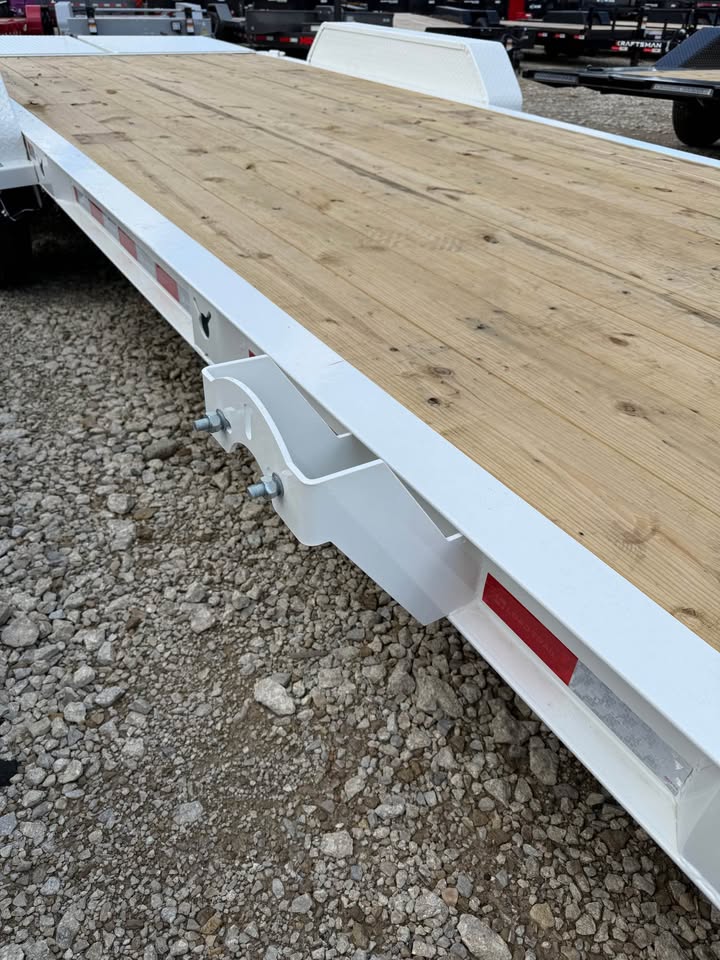 Load Trail 83 x 22 Car Trailer - SKU 387909 - Image 8