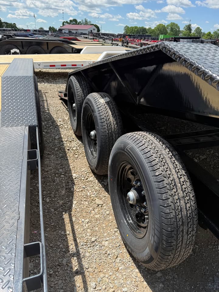 Load Trail 102 x 24 Split Tilt Equipment Trailer - SKU 386633 - Image 8