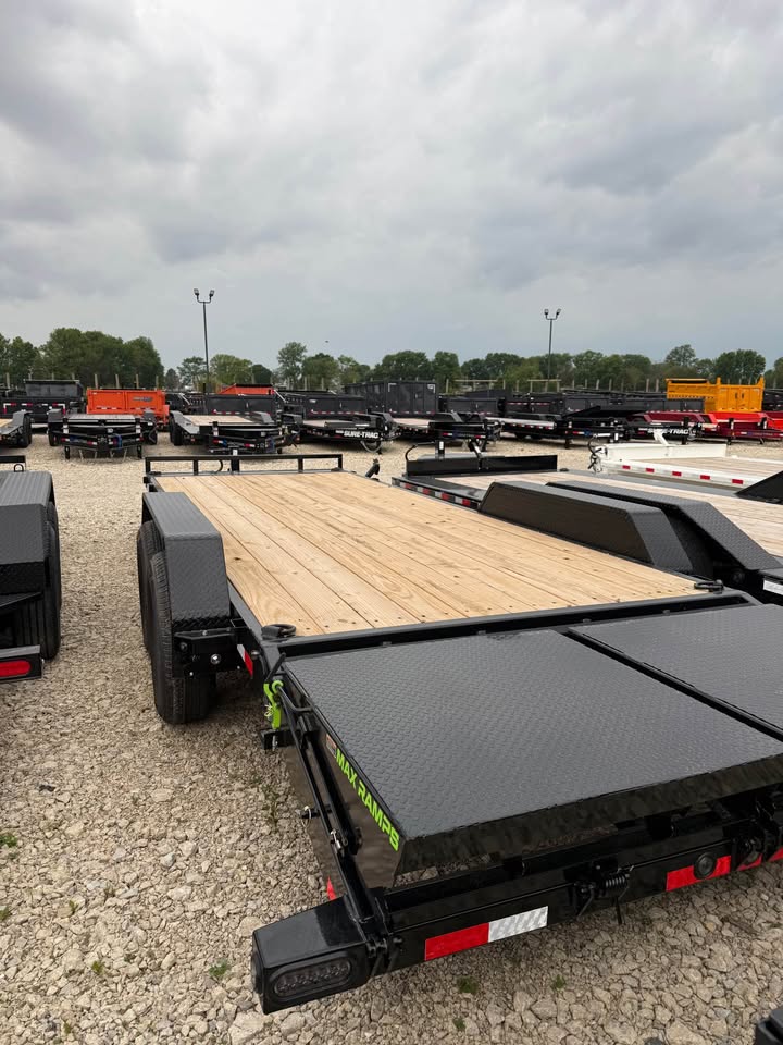 Load Trail 83 x 22 Car Trailer - SKU 007400 - Image 3