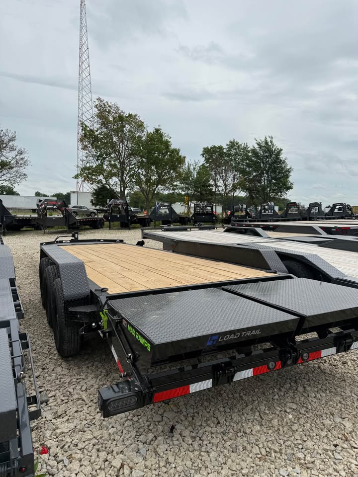 Load Trail 83 x 24 Car Trailer - SKU 385580 - Image 3