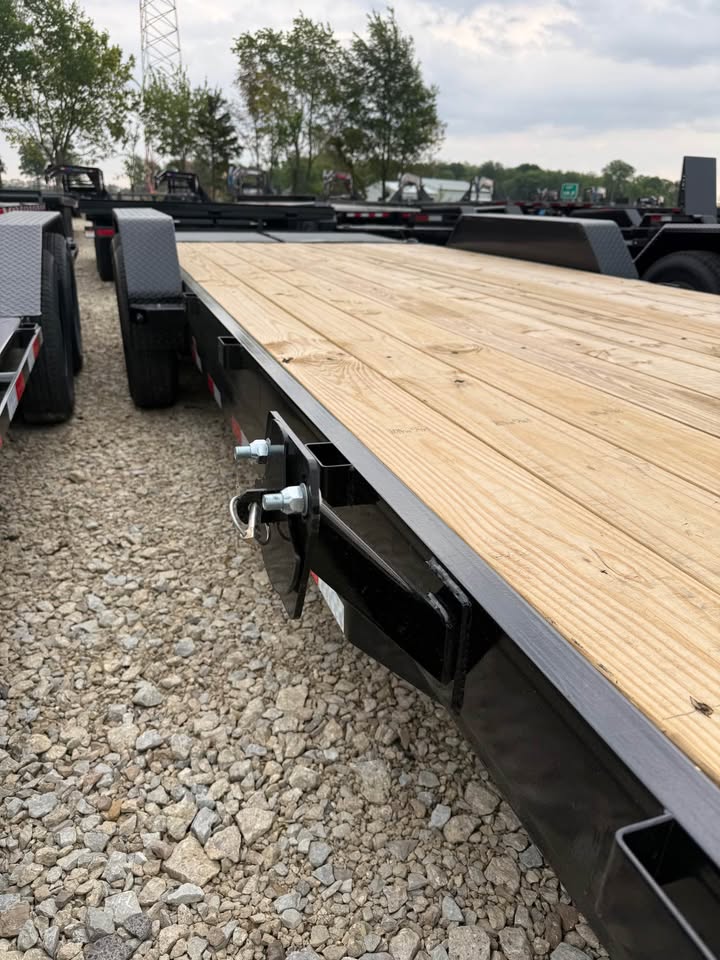 Load Trail 83 x 22 Car Trailer - SKU 007400 - Image 7