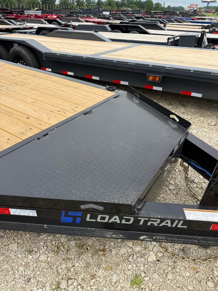Load Trail 83 x 24 Car Trailer - SKU 385580 - Image 7