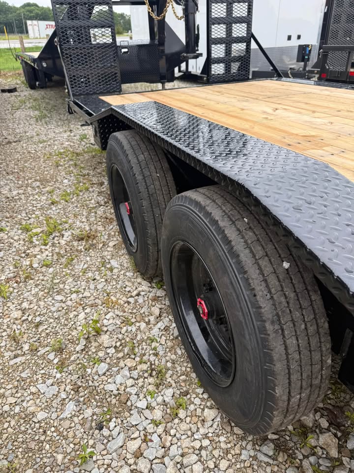 MAXX-D 102 x 24 Car Trailer - SKU 145472 - Image 8