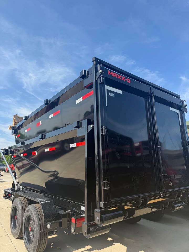 MAXX-D 83 x 14 Roll Off Dumpster - SKU 144480 - Image 3