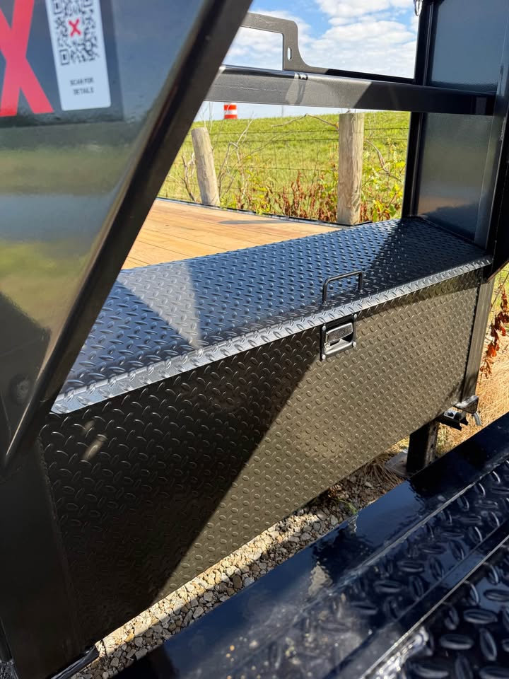 MAXX-D 102 x 25 Gooseneck Flatbed Trailer - SKU 144781 - Image 7
