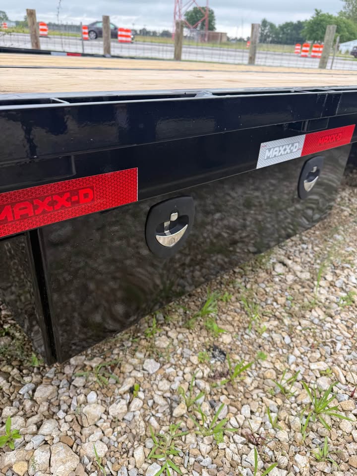 MAXX-D 102 x 25 Gooseneck Flatbed Trailer - SKU 145428 - Image 9